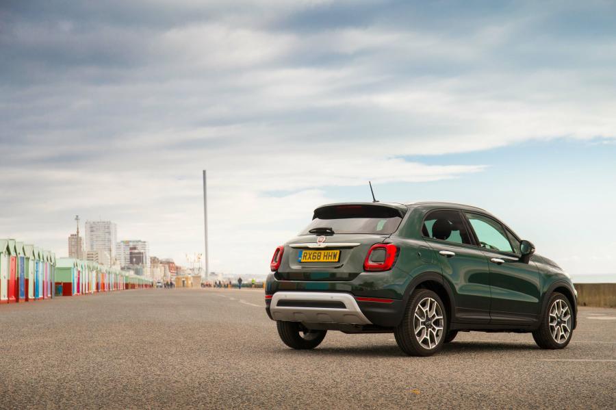 Fiat 500X Cross (334) 2018 года  (UK) (фото 37 из 47)